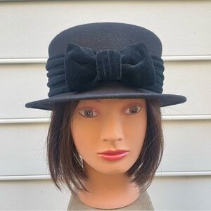 Onorio Cioppi vintage black wool hat with black velvet bow